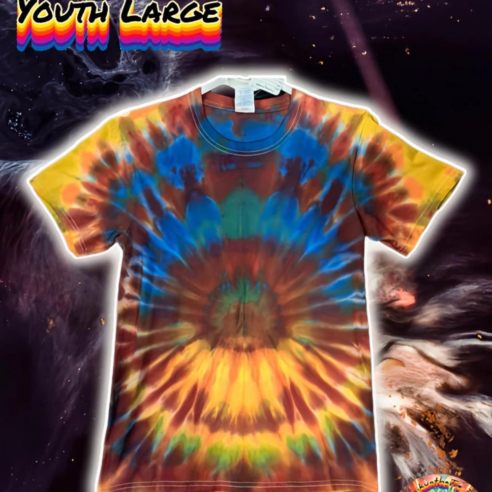 [Hand Dyed] Tie Dye Youth Shirt